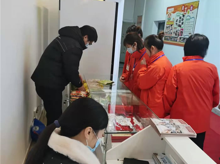 四川中青旅綿陽分社、綿陽市中旅假日旅行社、綿陽自來文化傳播有限公司24H自助售貨服務(wù)盛大開業(yè)